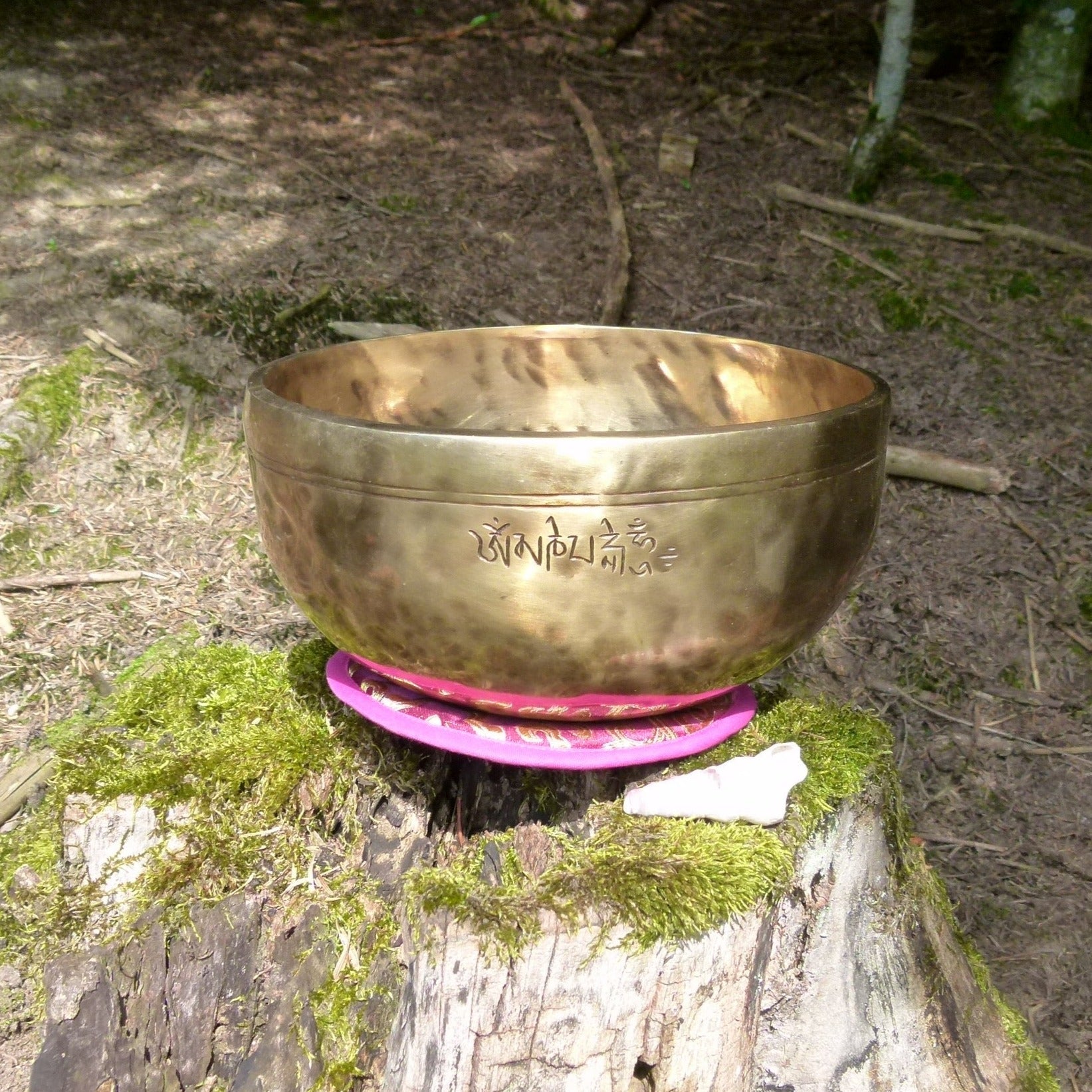 Vollmond Klangschale ø 22 cm | Klangschalen & Stimmgabeln | Vollmond & Chakra Klangschalen | Dunum.ch