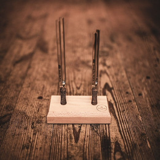 Stimmgabel - Tag und Nacht Set | Klangschalen & Stimmgabeln | Dunum.ch