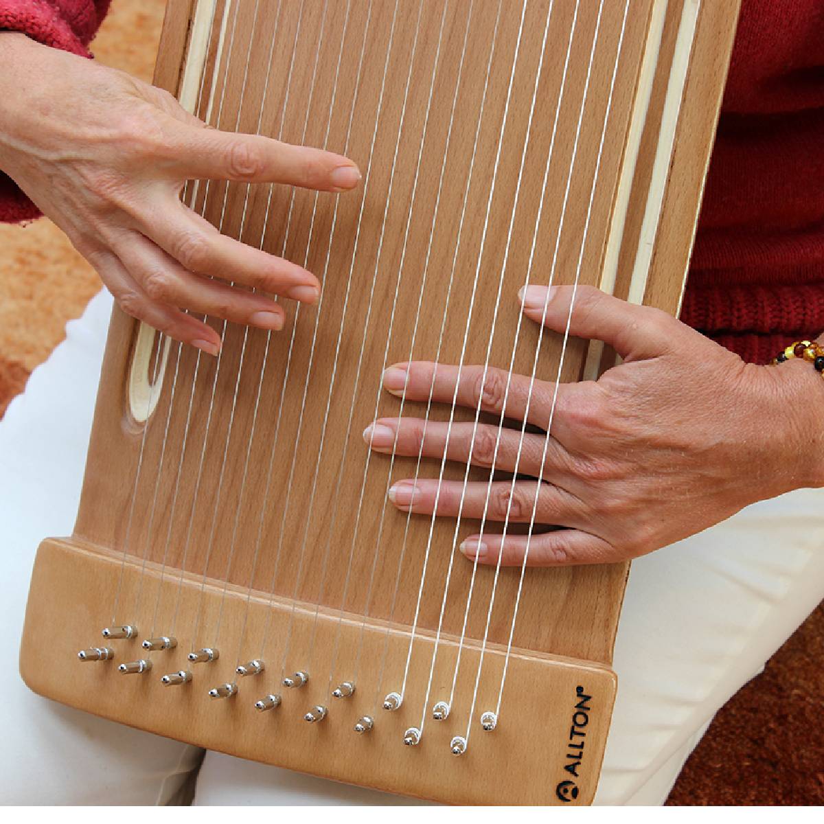 Allton Spür-Monochord „Wölbi“, Buche | Saiteninstrumente | Monochorde Reverie &amp; Kotamo | Dunum.ch